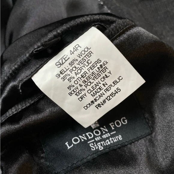 London Fog Signature Wool Overcoat Jacket! Sz 44R! MSRP: $250! - Picture 9 of 13